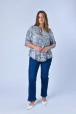 ⁦לין - חולצת אריג שרוך אי⁩ – תמונה ⁦10⁩