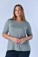 ⁦ליינס - טופ ניקי קצר פס פ⁩ – תמונה ⁦9⁩