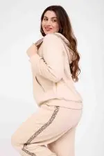 ⁦נלי - קפוצ'ון סריג לחליפה⁩ – תמונה ⁦3⁩