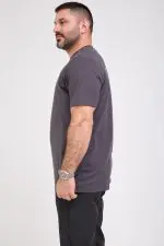 ⁦חורב - טי ניקי קצר פרינט⁩ – תמונה ⁦3⁩