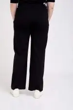 ⁦לילך - מכנס ג'רסי ספורטיב⁩ – תמונה ⁦3⁩