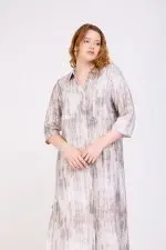 ⁦MAYA - שמלת אריג כפתרה⁩ – תמונה ⁦3⁩