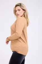 ⁦ELLE - סריג כפתרה בשרוול⁩ – תמונה ⁦8⁩