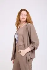 ⁦ליזו - ג'קט אמזון תיפורים⁩ – תמונה ⁦5⁩