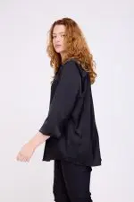 ⁦ג'ני - חולצת סאטן קוטור⁩ – תמונה ⁦6⁩