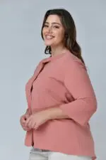 ⁦הודיה - חולצת אריג אוברסי⁩ – תמונה ⁦17⁩