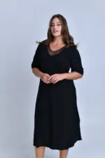 ⁦אפרת - שמלה וי תחרה⁩ – תמונה ⁦2⁩