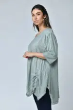 ⁦elinor - טוניקה סאטן וי ש⁩ – תמונה ⁦6⁩