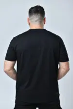 ⁦קורן - טי קצר וי פרינט⁩ – תמונה ⁦4⁩