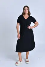 ⁦אביבה - שמלת וי נשפכת פרי⁩ – תמונה ⁦5⁩